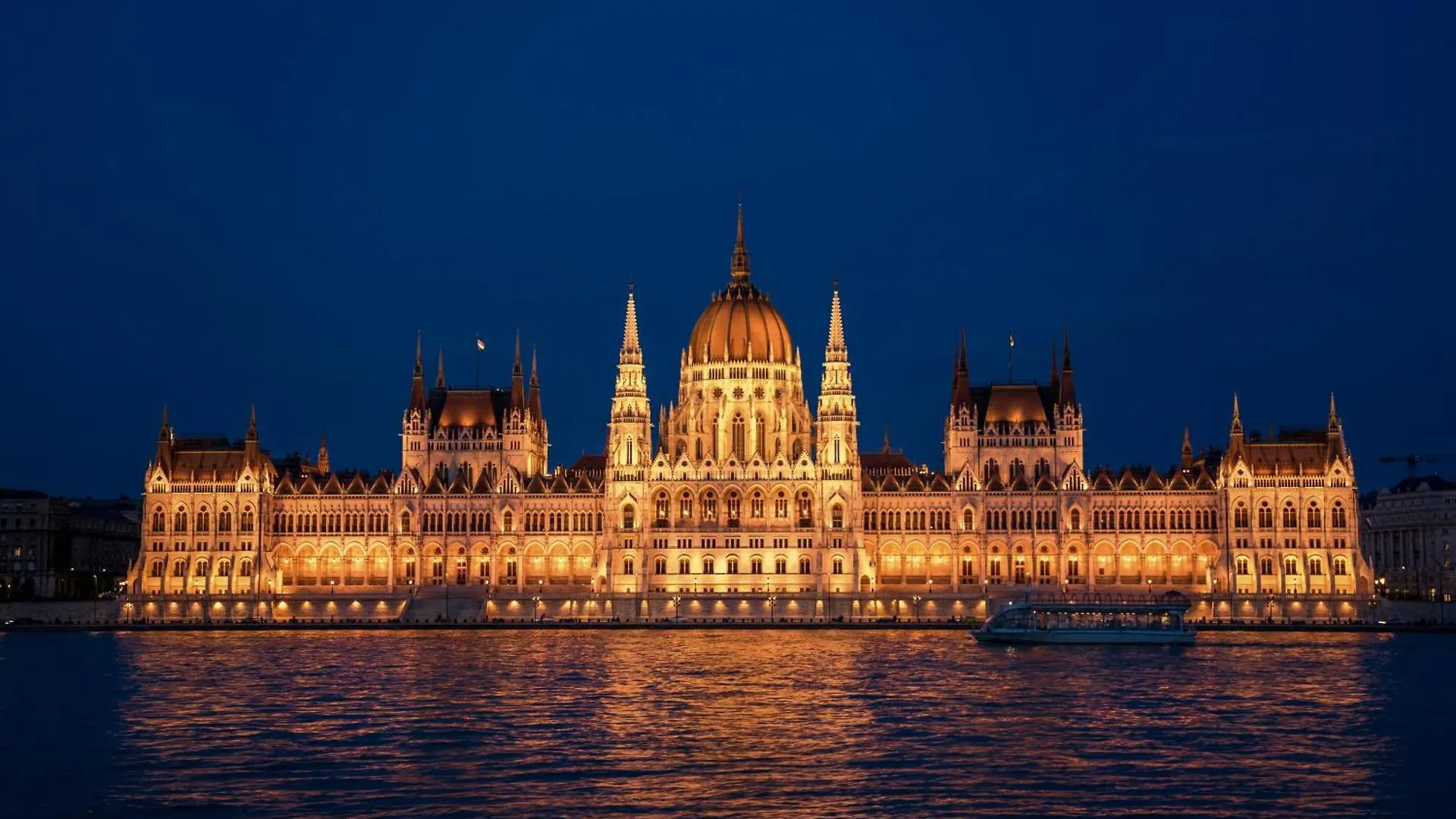Apartment A30 - Akacfa Urban Nest - Best Location By Bqa Budapest Hungary